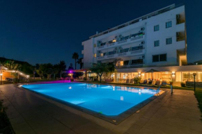 Гостиница Matala Bay Hotel & Apartments  Матала